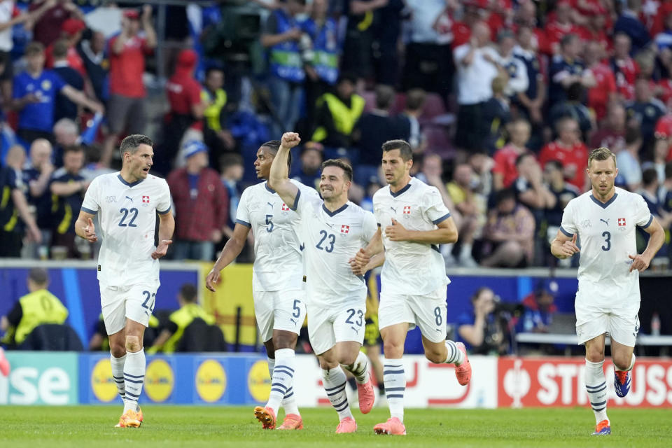 姆巴佩新星锐不可当表现突出，瑞士队前途光明！